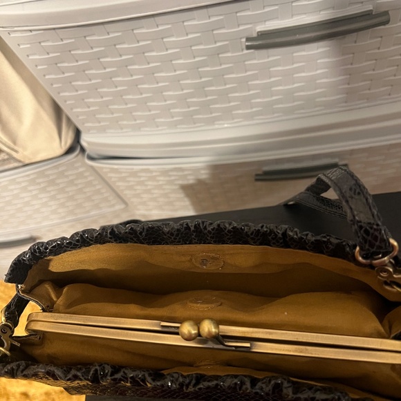 dr Amsterdam Bag - Picture 10 of 13